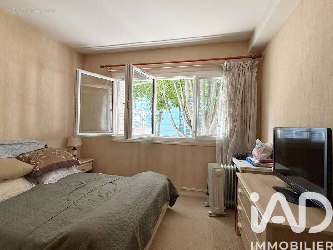 Appartement 64 m² à Issy-Les-Moulineaux  - photo 3