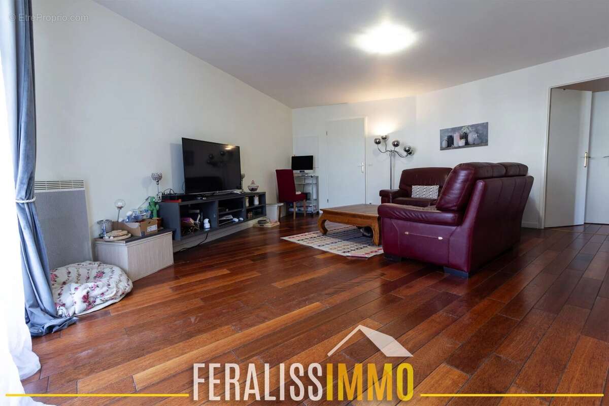 Appartement à VAUREAL