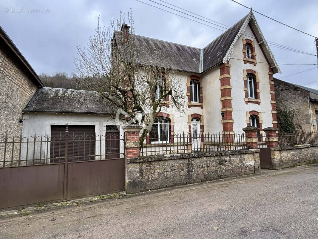 Maison à HARAUCOURT