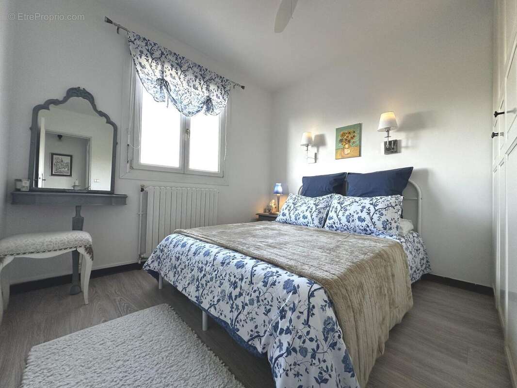 Chambre 2 - Maison à LAUZUN