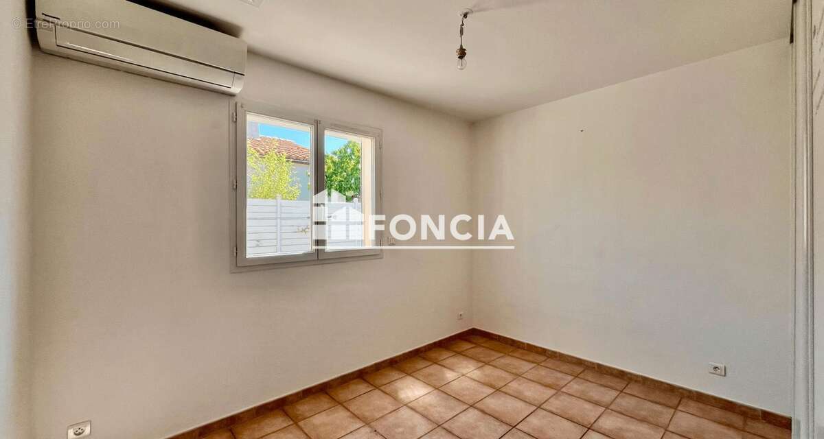 Maison à SAINT-GENIS-DES-FONTAINES