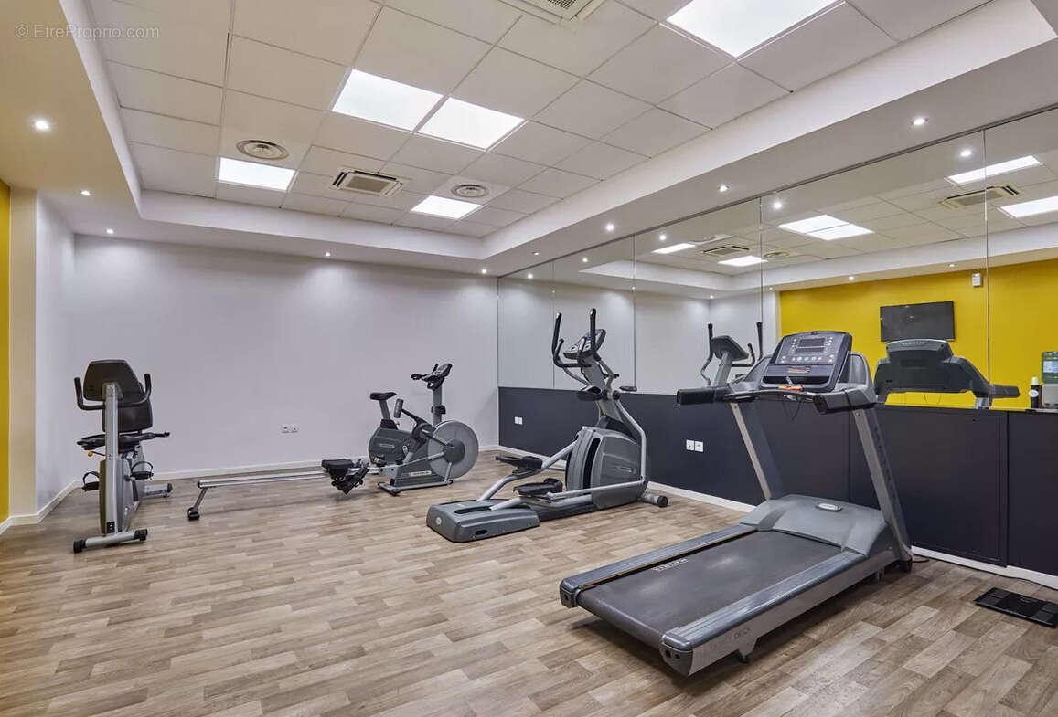 Levallois - studio - 134 000  fai - photo 10