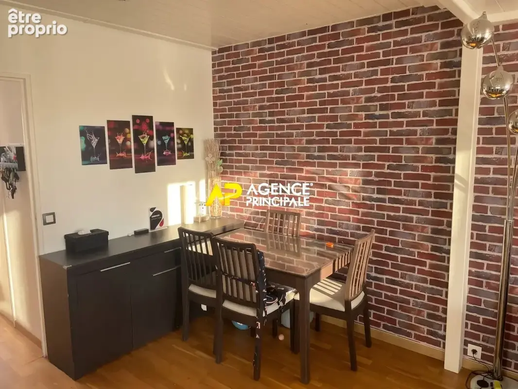 Sartrouville - Le Fresnay Vieux Pays - Appartement 5 pièces 96.64 m2 - photo 7