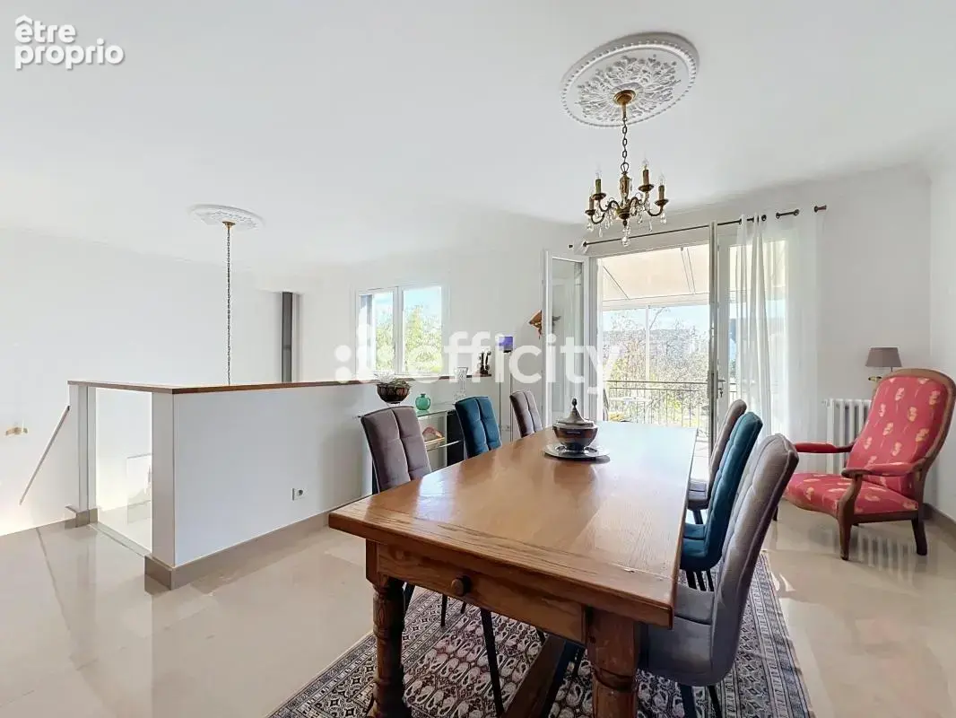 Maison 6 pièces 163 m² à vendre à Chambray-Les-Tours (37170) - photo 5