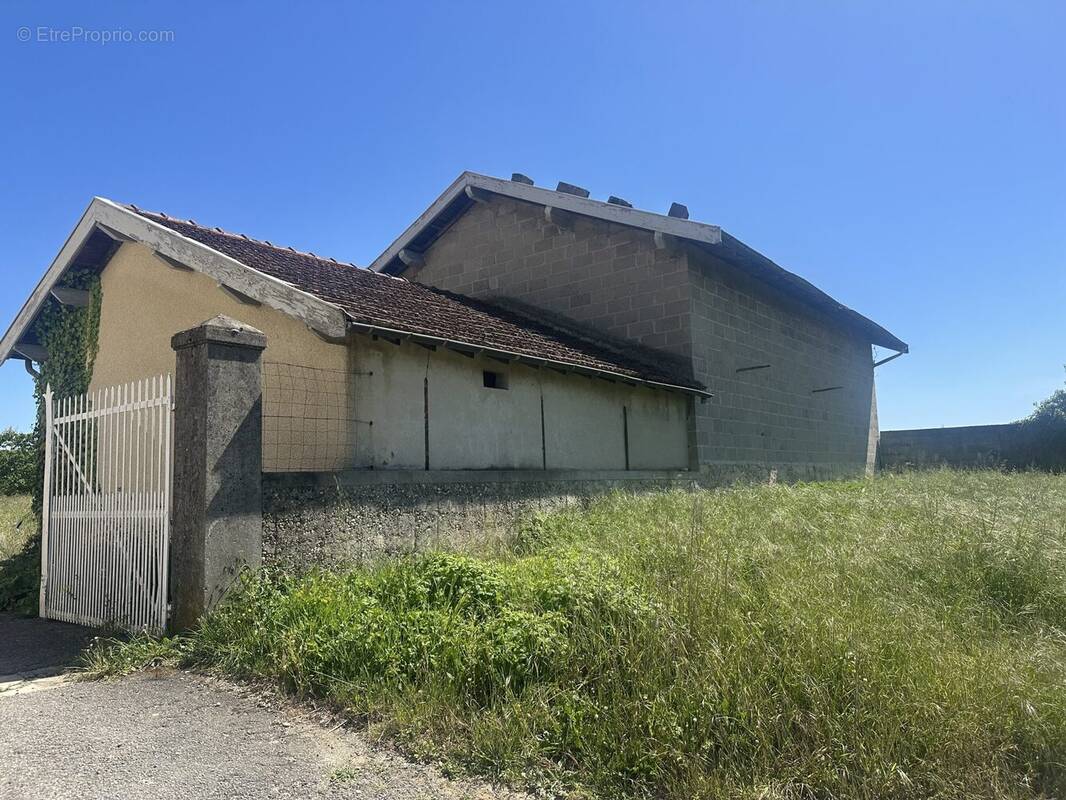 Maison à LARNAGE