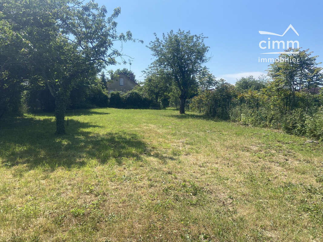 Terrain 1224 m² à Amilly  - photo 4