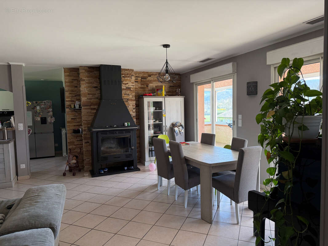 Maison à MARTRES-TOLOSANE