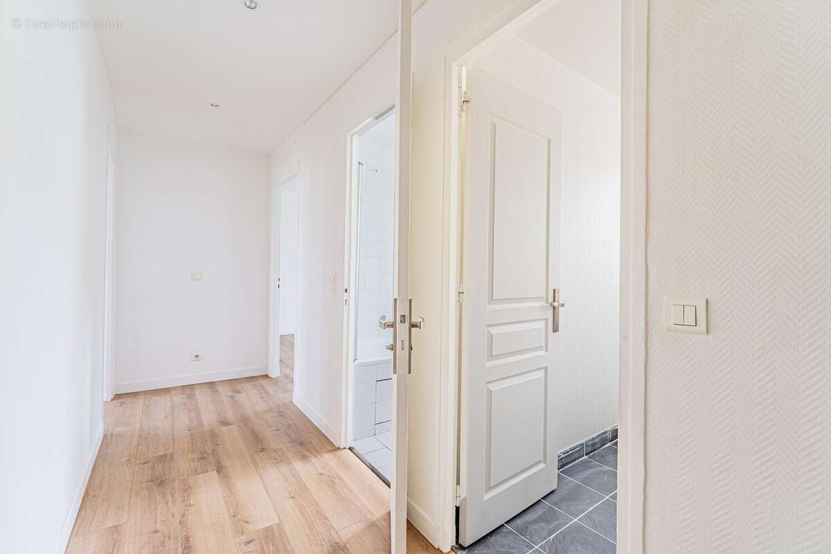 Appartement à COLOMBES