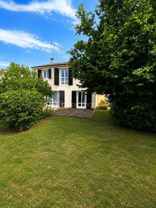 Maison Nymphéa – 138 m² de confort au cœur du Mesnil-Saint-Denis - photo 6