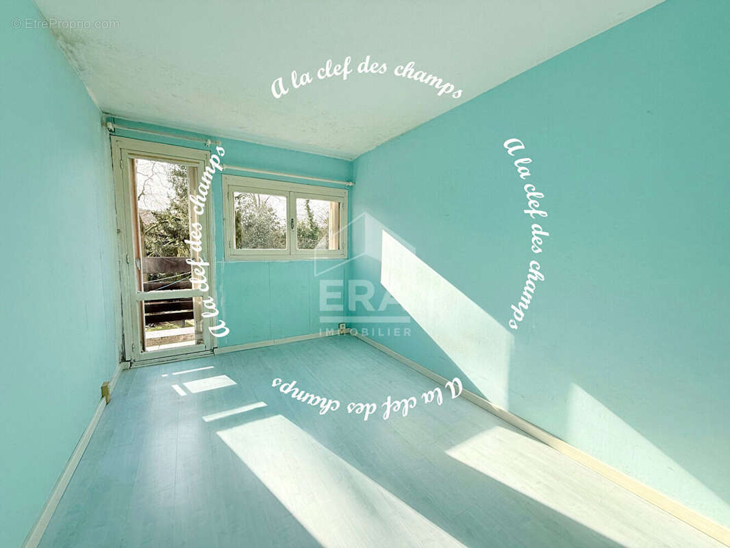 Appartement à GIF-SUR-YVETTE