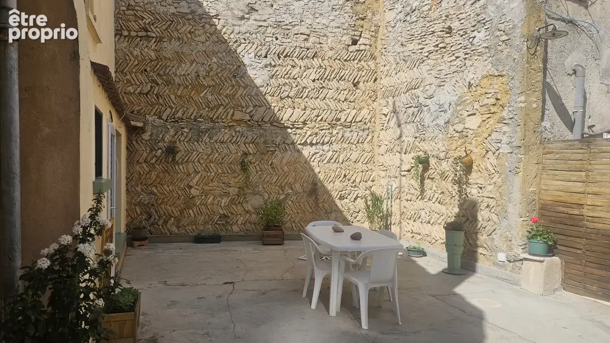 Photo Appartement à Villes-Sur-Auzon au prix de 120 000€