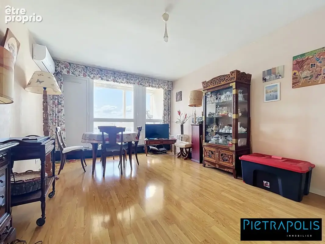 Appartement 60 m² à Villeurbanne  - photo 2