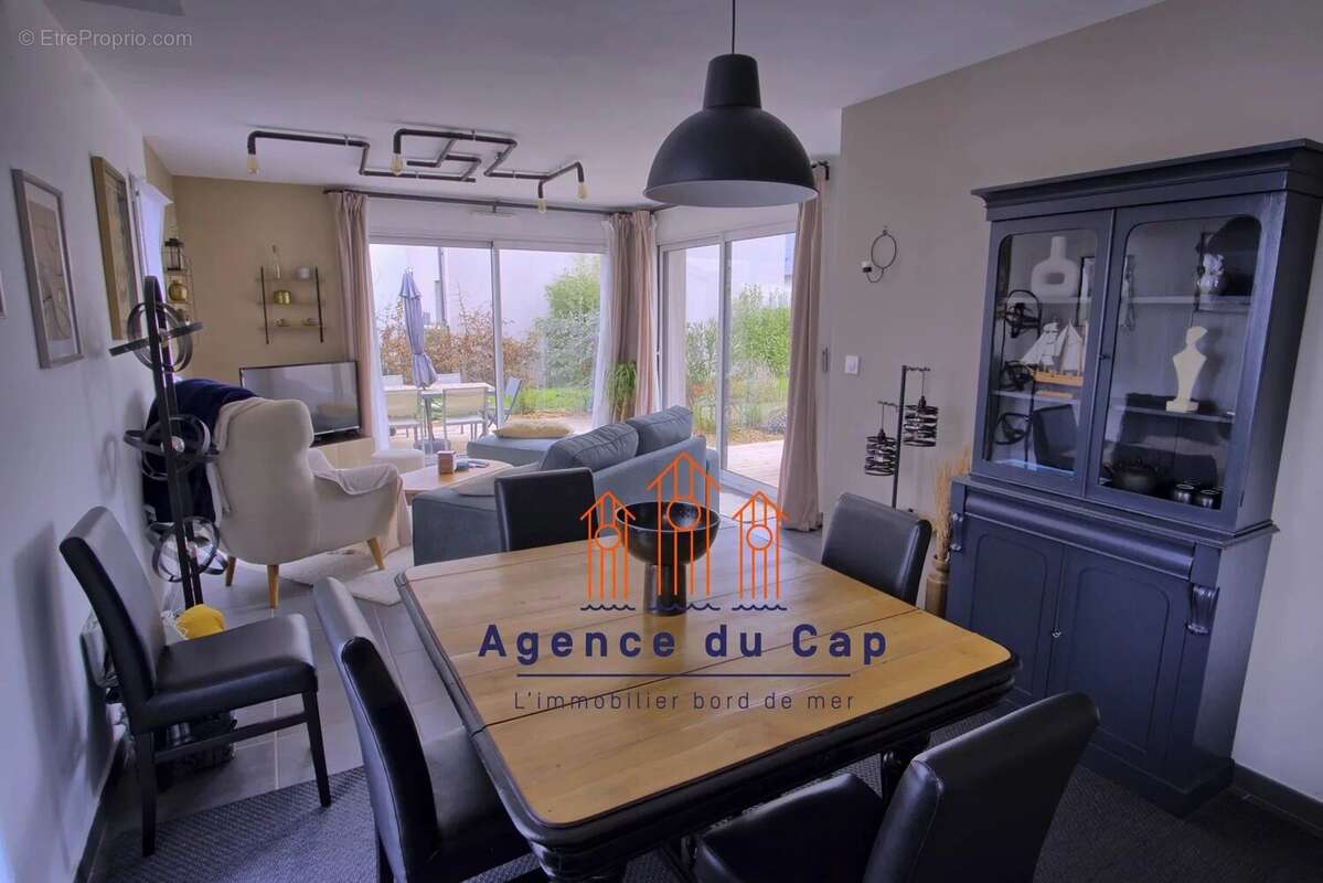 Maison à LANGRUNE-SUR-MER