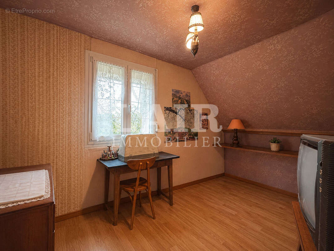 Pavillon vivable de plain pied à vendre à Rânes - Ref O15175 - photo 4