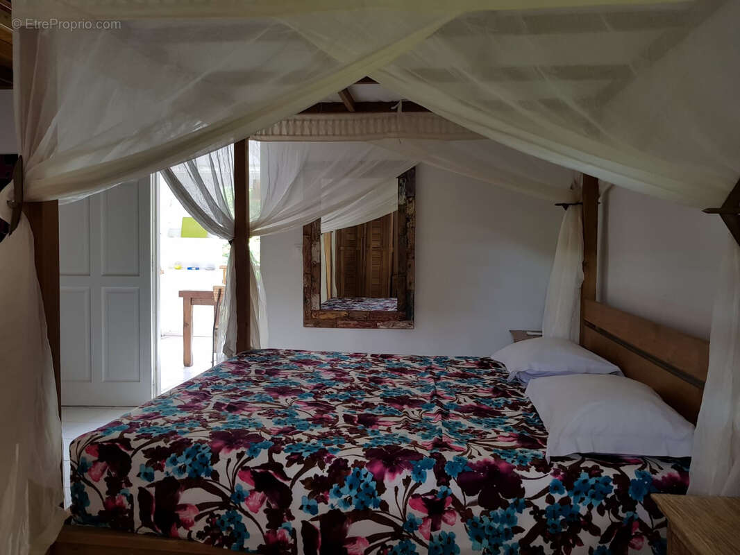 Appartement à BOUILLANTE