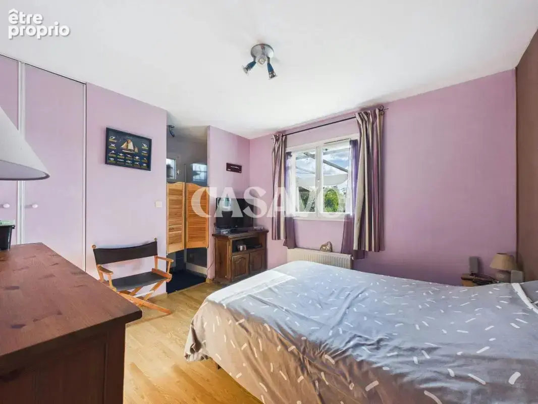Vente Maison 5 pièces de 130m² - 33160 Saint-Médard-en-Jalles - photo 8