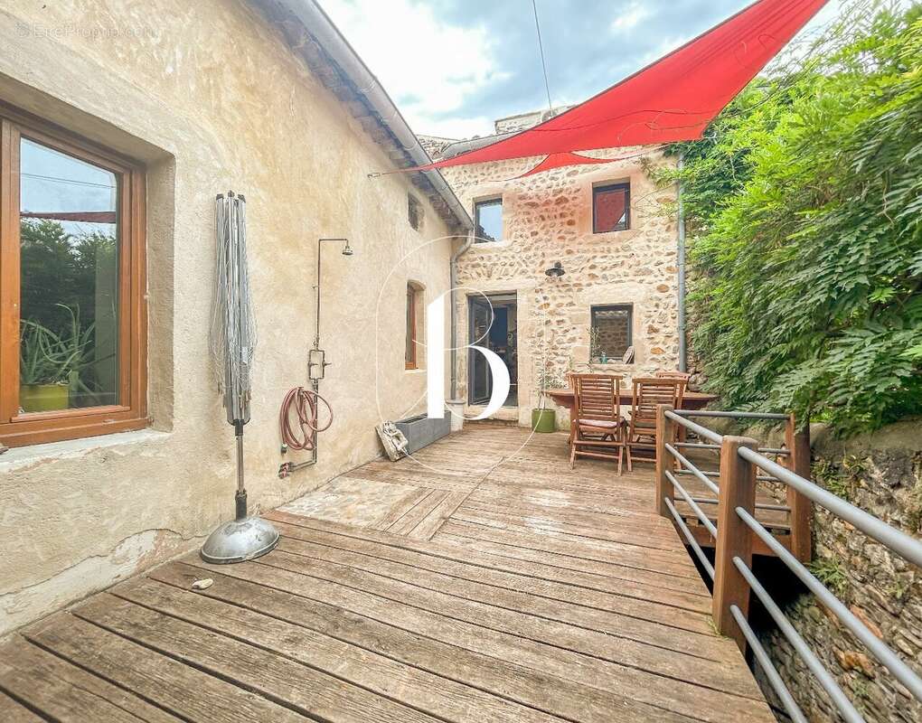 Maison 30 m² à Barjac  - photo 19