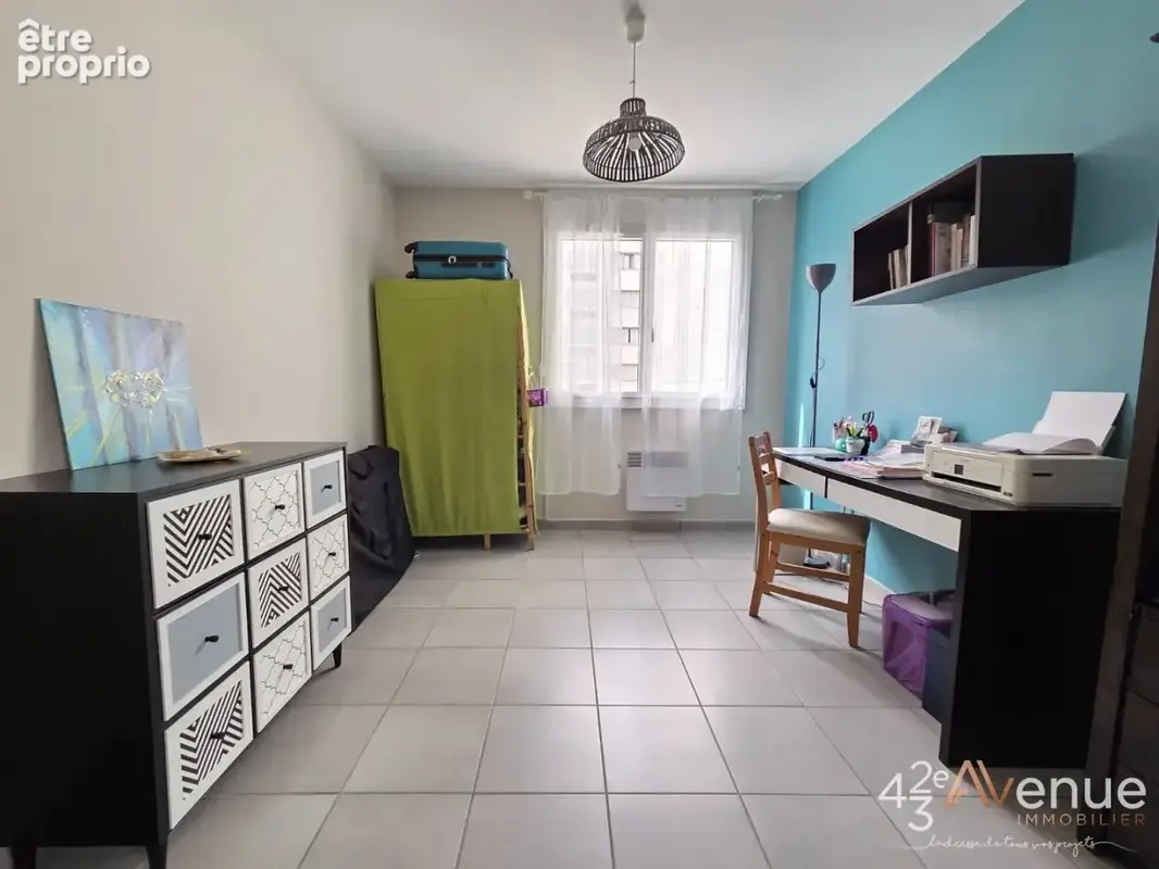 Appartement 4 pièces 79 m² à vendre à Saint-Etienne (42000) - photo 4