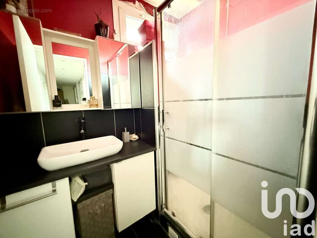 Photo 9 - Appartement à CHAMPIGNY-SUR-MARNE