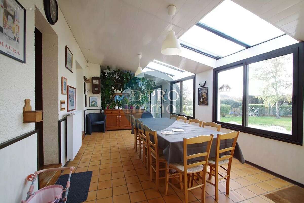 Maison Familiale 4 Chambres Avec Beau Jardin - photo 2