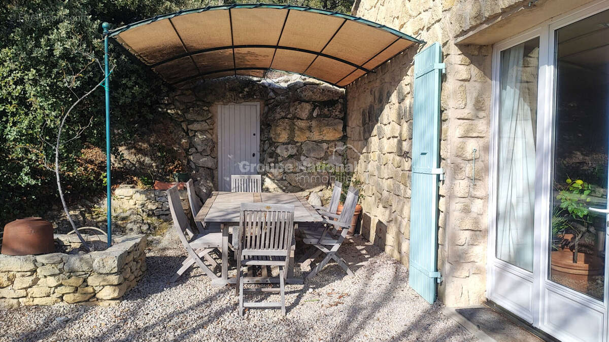 Maison à LE BARROUX