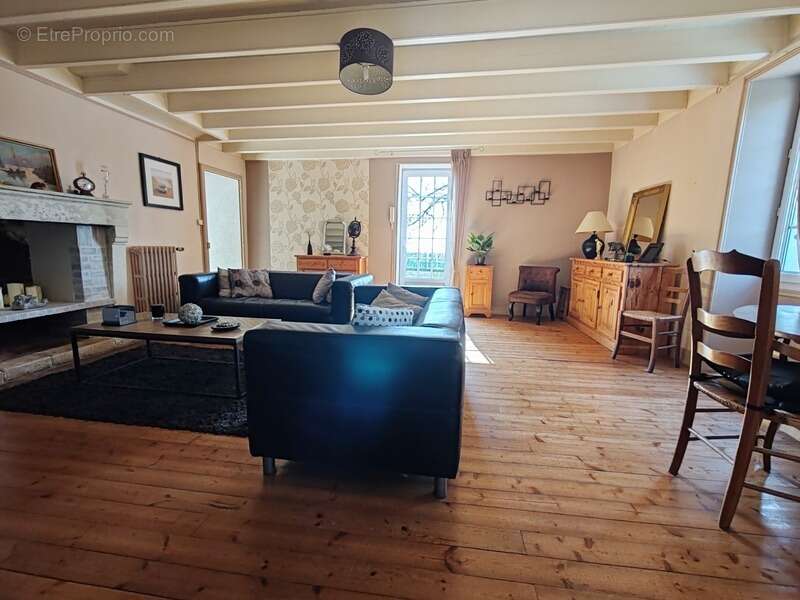 Maison à PISSOTTE