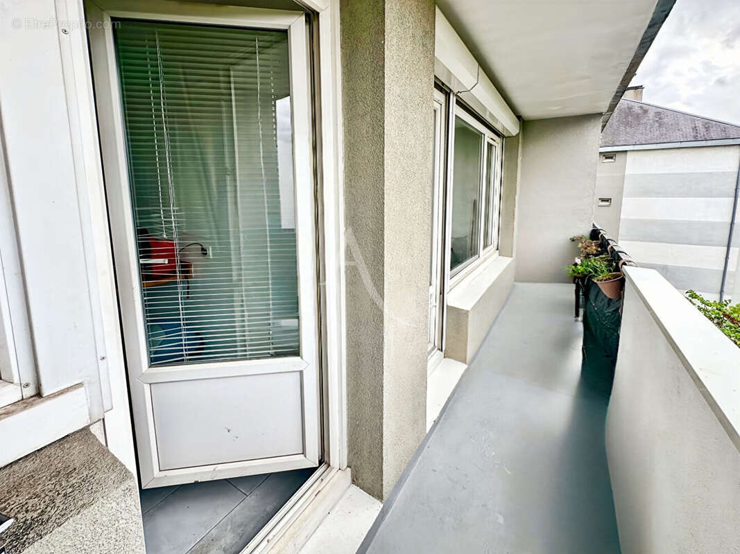 Appartement à CHILLY-MAZARIN