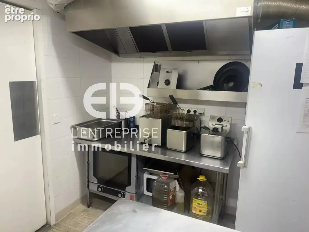 À vendre — parts de société restaurant-bar-club 144 m² — port de saint-laurent-du-var - photo 7