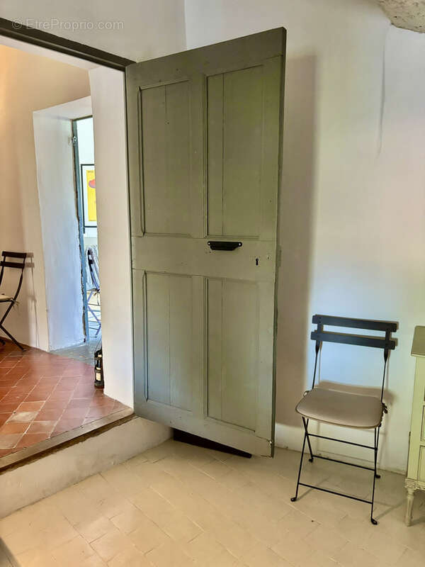 Appartement à MALAUCENE