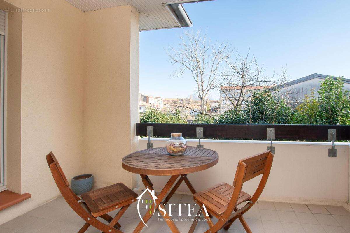 Appartement à COLOMIERS