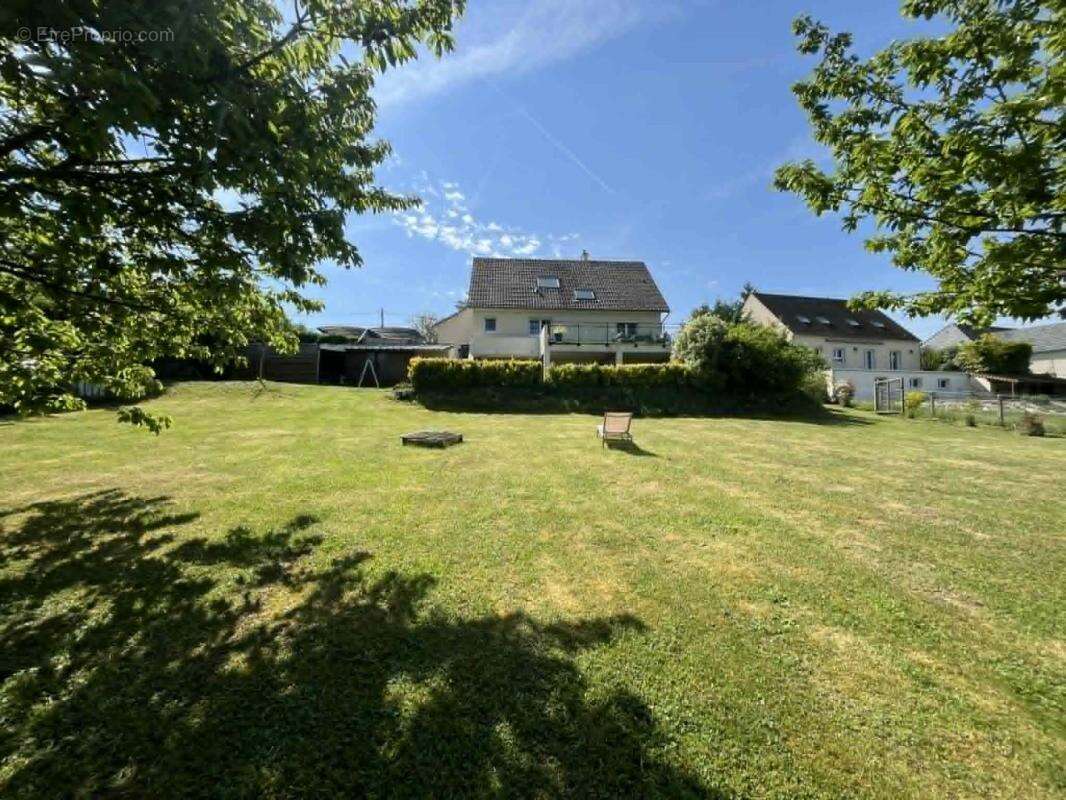 Maison à COMPIEGNE