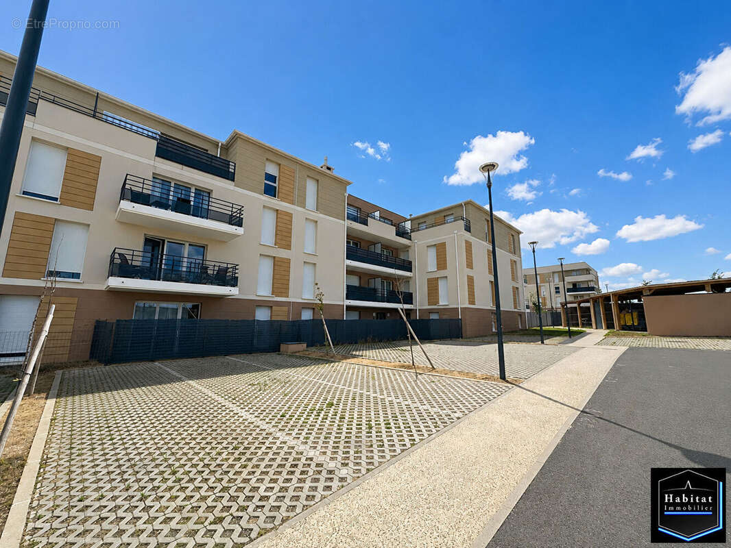 Appartement  2 pièce(s) 40 m2 Terrasse Jardin Place de parking sous sol - photo 9