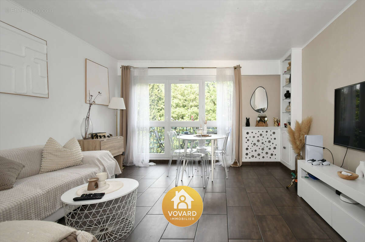Appartement à SAINT-BRICE-SOUS-FORET