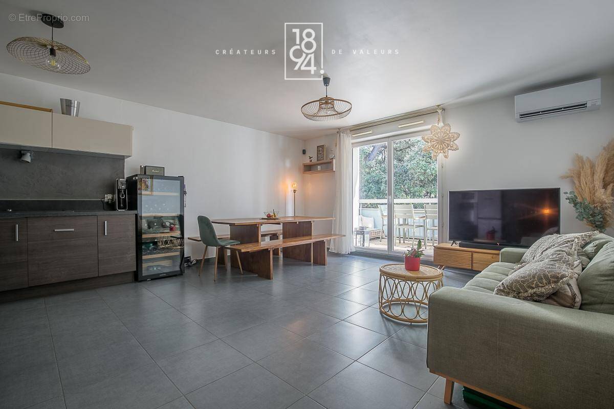 Appartement à MARSEILLE-13E