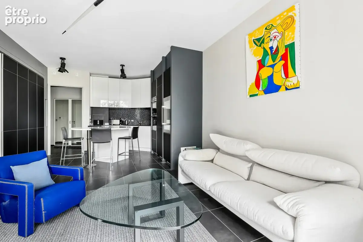 Paris 4ème - Arsenal  - Élégant appartement avec balcon - photo 4