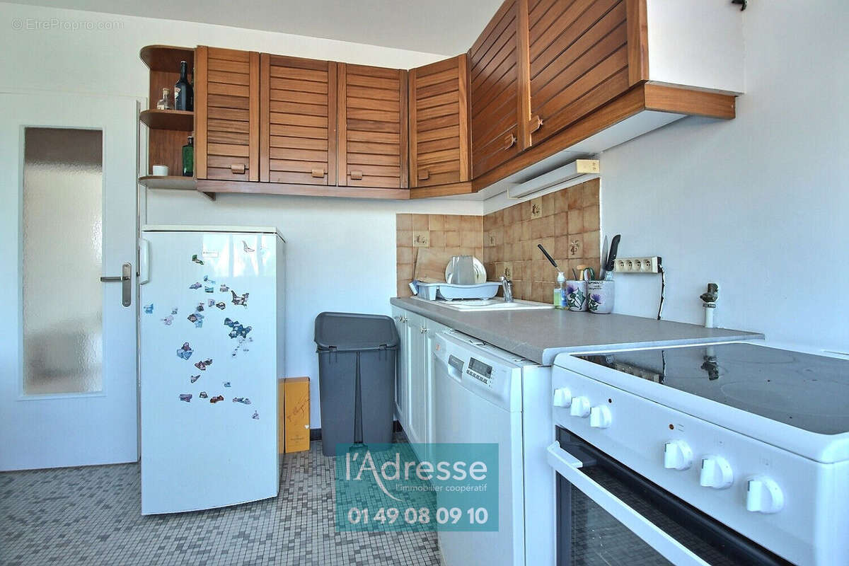 Appartement à L&#039;HAY-LES-ROSES