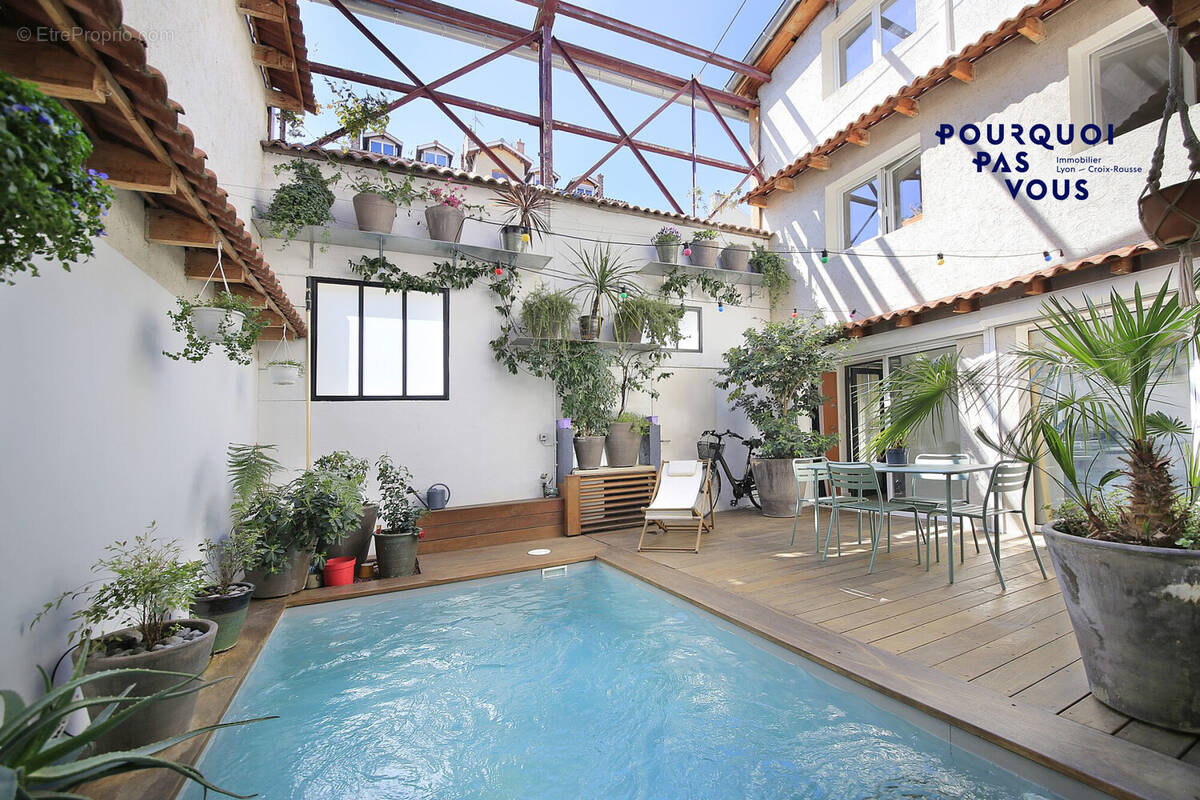 Maison à VILLEURBANNE