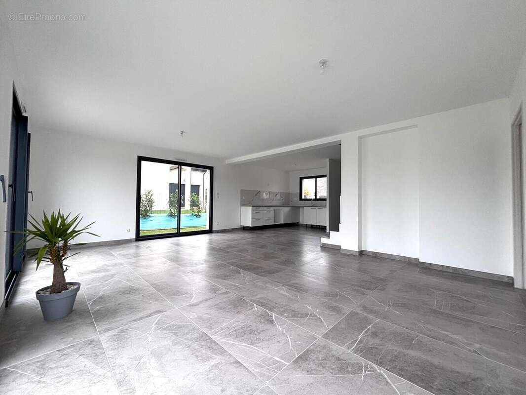 Photo 6 - Maison à SAINT-JEAN-DU-CARDONNAY