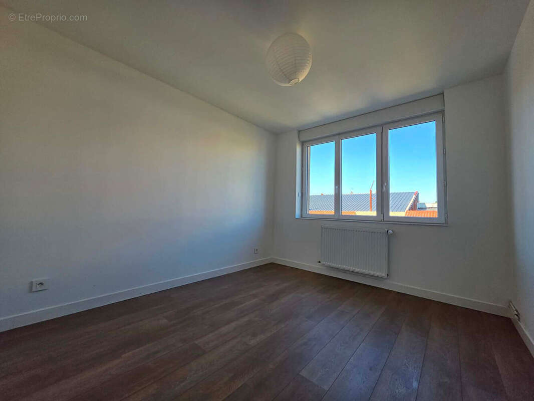 Maison 90m² à calais - photo 7