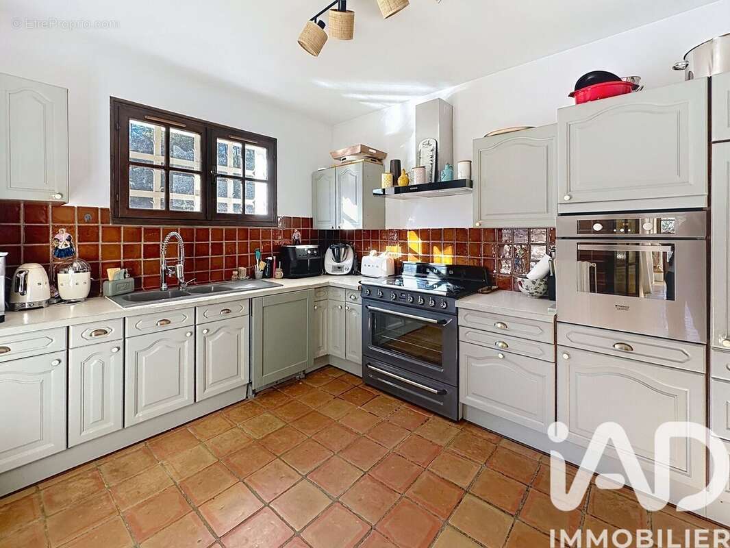 Photo 8 - Maison à ROQUEFORT-LA-BEDOULE