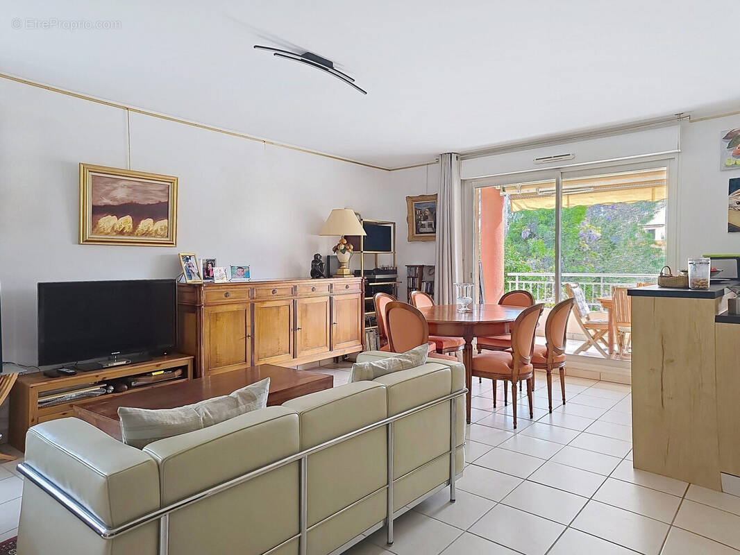 Appartement à SAINT-RAPHAEL
