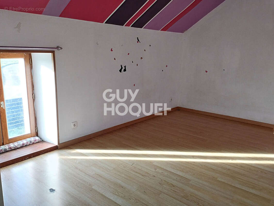 Maison à VILLIERS-SAINT-GEORGES