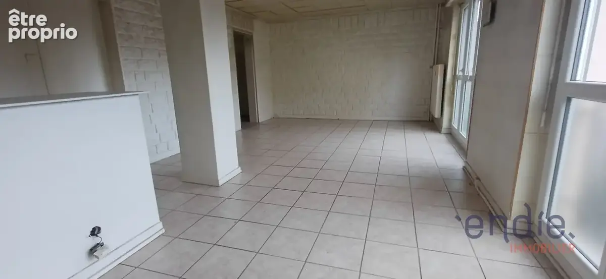 Appartement F4 de 73,86 m² - photo 3