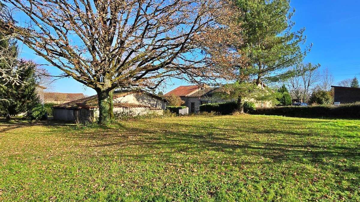 Maison de village 5p + Jardin + Garage - Calme et Campagne - photo 12