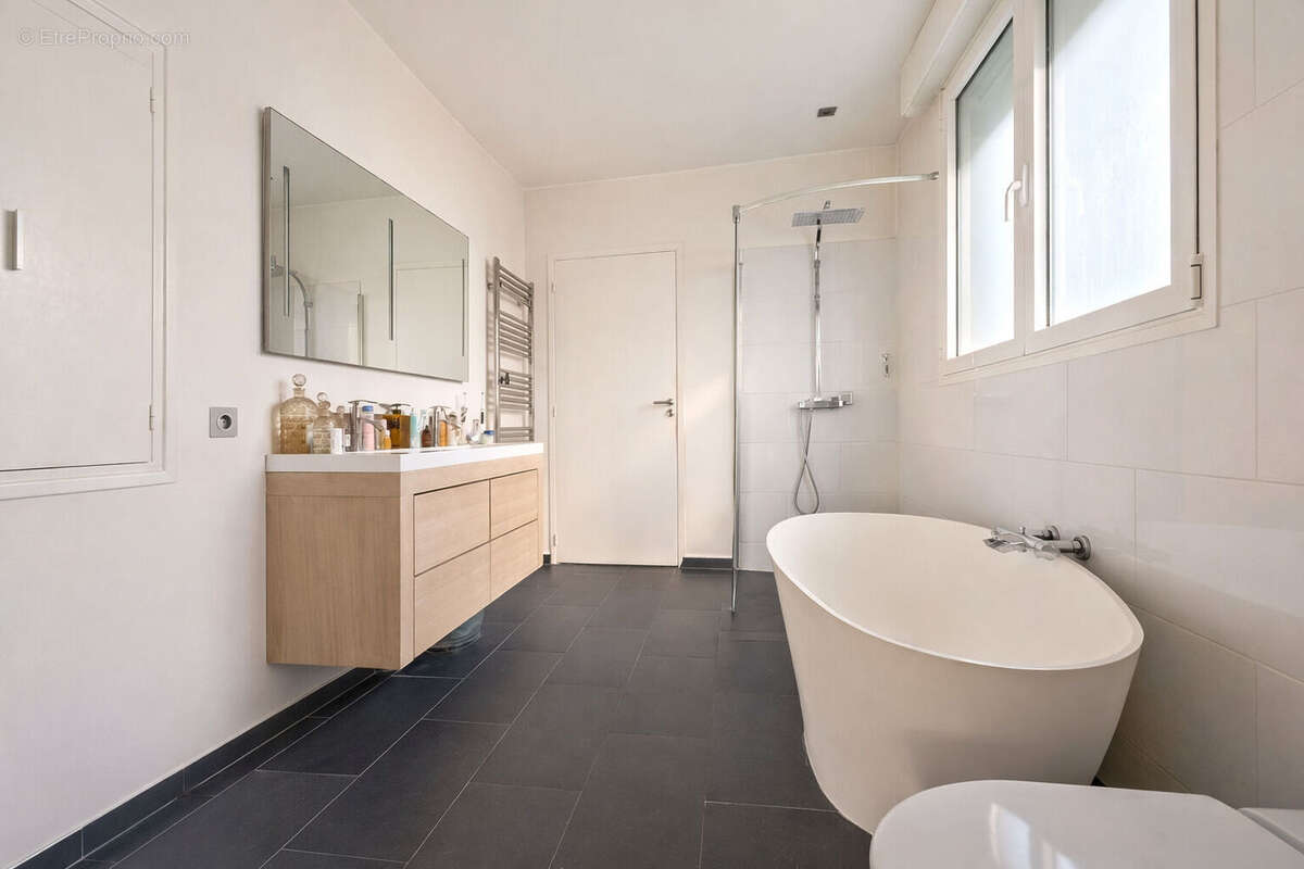 Maison à DEUIL-LA-BARRE