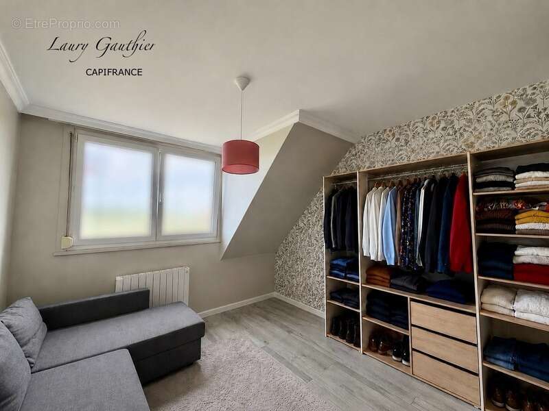 Maison familiale de 98 m² à Comines – 4 PIÈCES  Un lieu où il fait bon vivre - photo 8