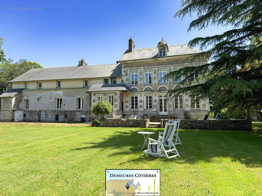 Exceptionnel manoir normand de caractère à proximité d’Étretat — Parc arboré de plus d’un hectare - photo 46