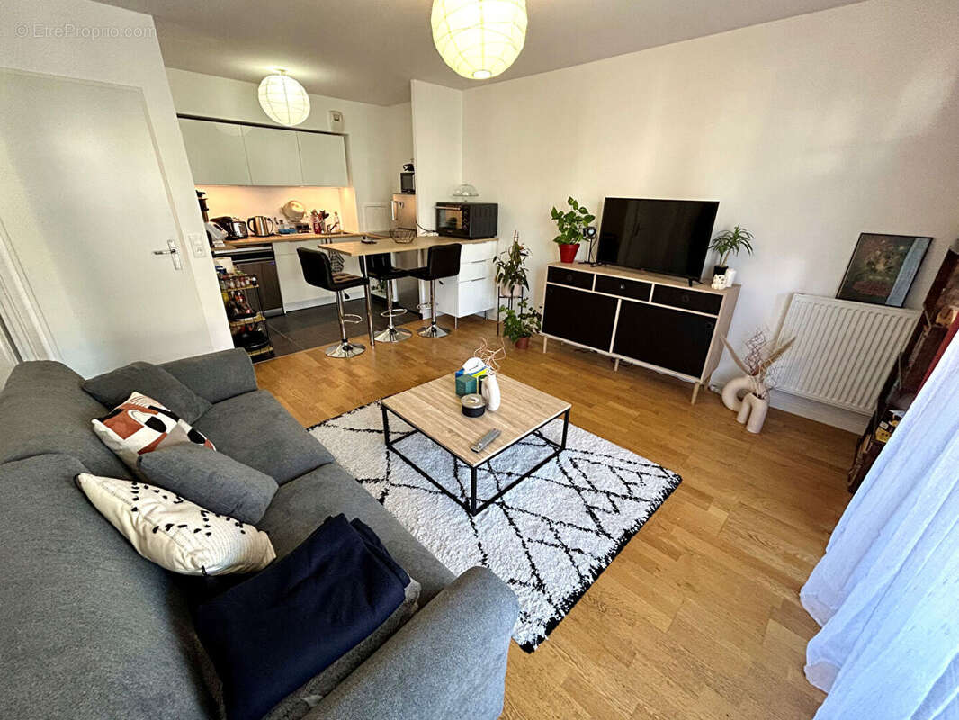 Appartement à VILLEPREUX