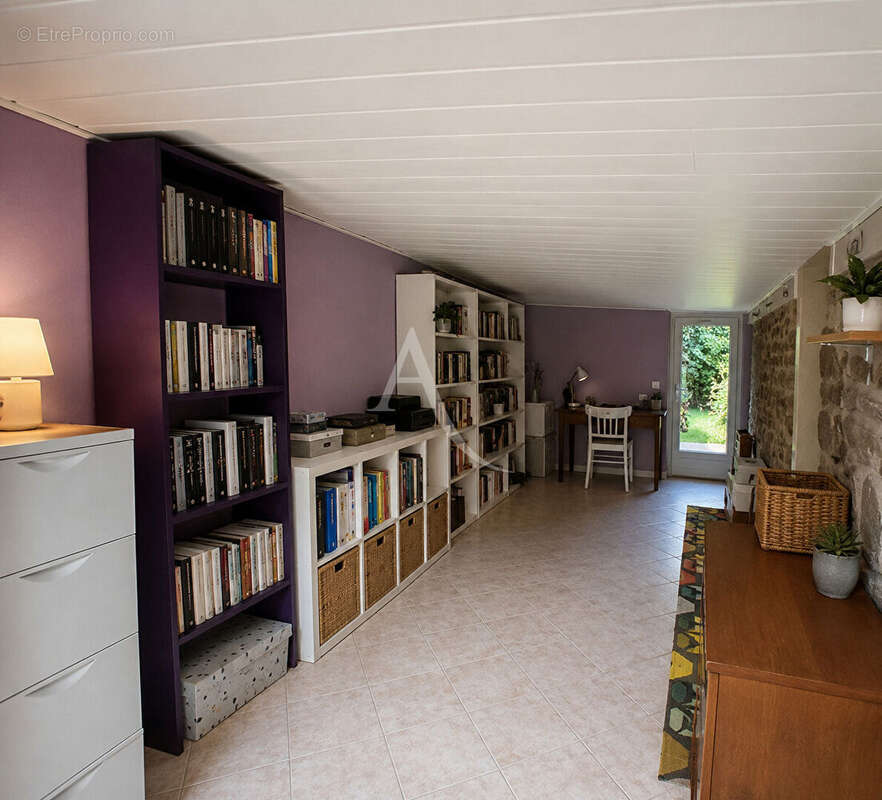 Maison à OZOIR-LA-FERRIERE
