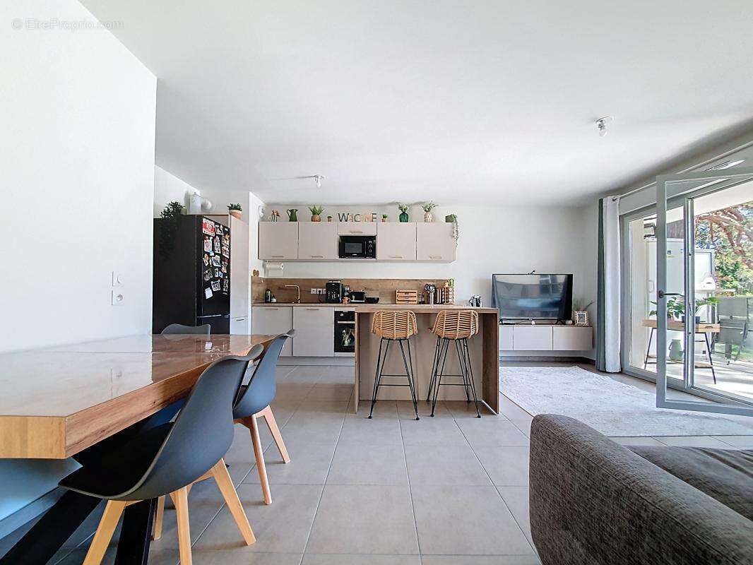 Appartement à PONT-EVEQUE